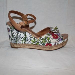 Floral Open Toed Wedge